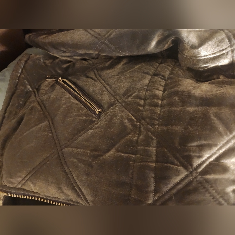 **Large Climate Zone Heavy Jacket - image 3